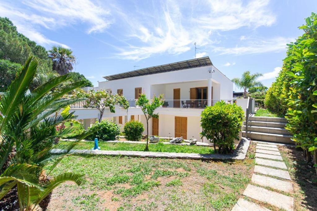Blue Area Apartments - Fromhometosalento ตอร์เรเดลลอร์โซ ภายนอก รูปภาพ