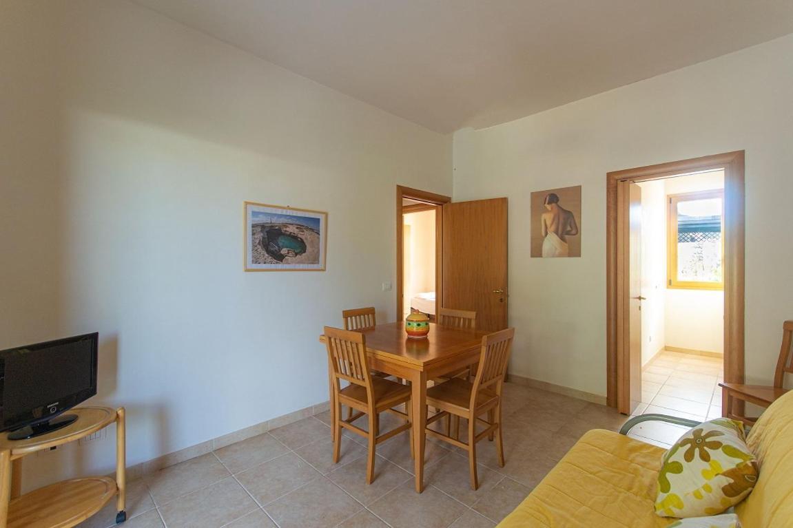 Blue Area Apartments - Fromhometosalento ตอร์เรเดลลอร์โซ ภายนอก รูปภาพ